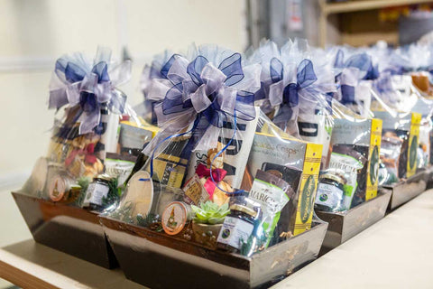 Order Your Corporate Holiday Gift Baskets Today!